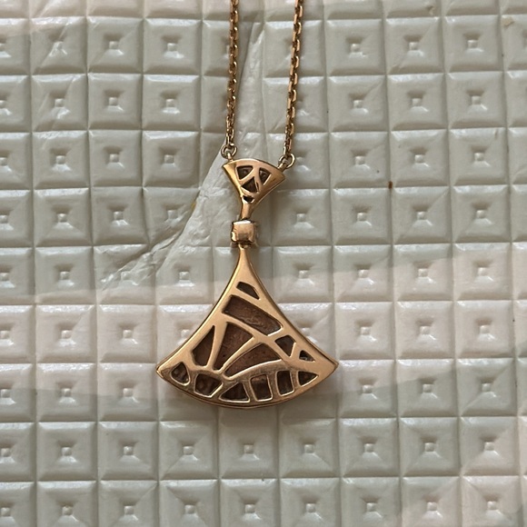 Bvlgari Dream Diva necklace - Picture 4 of 16